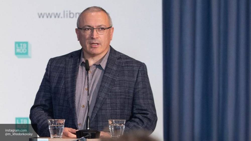 Соцсети разоблачили фейк Ходорковского о ремонте ценой в 95 млрд на «Адмирале Кузнецове»