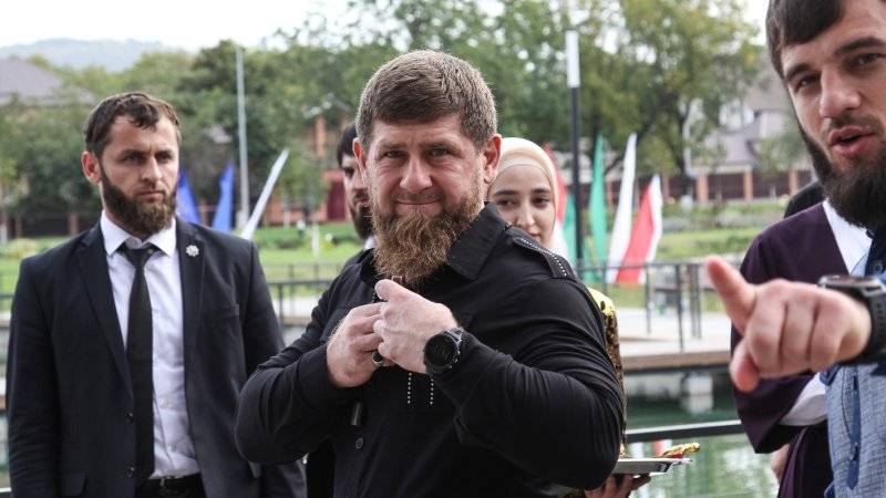 Кадыров пригласил Емельяненко на бой, а выбрать вид спорта предложил подписчикам