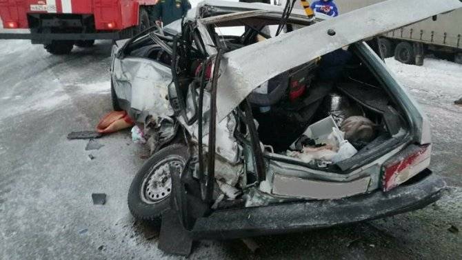 Три человека погибли в ДТП в Курганской области