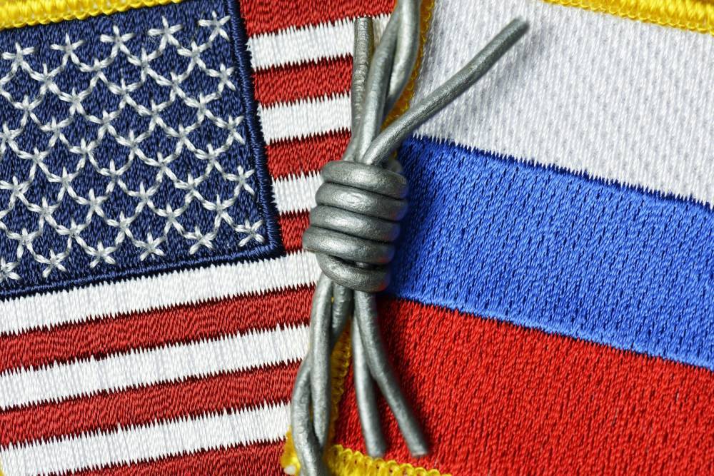 Политолог раскрыл цель восхваления ВПК России в США