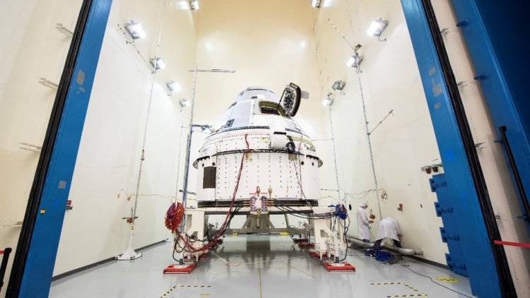 Космический корабль Starliner сходит с орбиты после неудавшейся стыковки с МКС