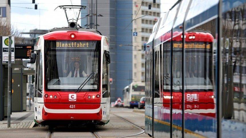 Пять минут ужаса пережили пассажиры трамвая в Бонне