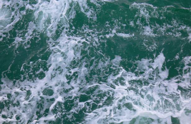 Учёные научились добывать электричество из морской воды
