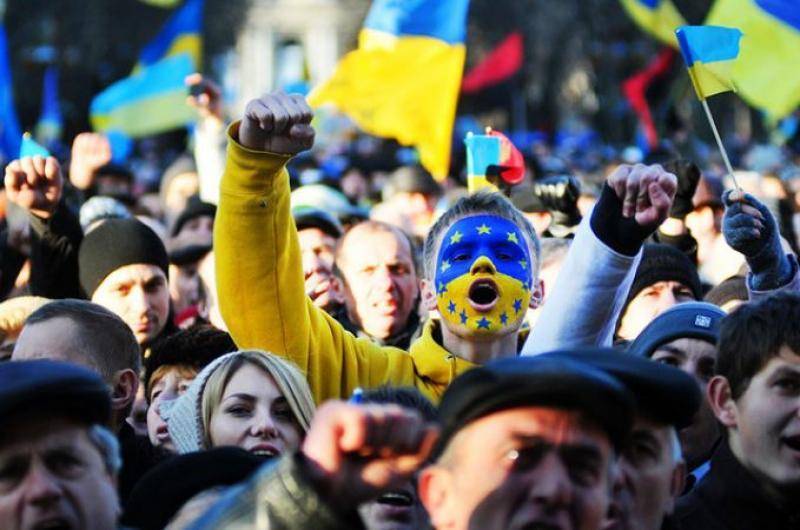 Россия в очередной раз благородно спасла украинцев. Оценят ли?