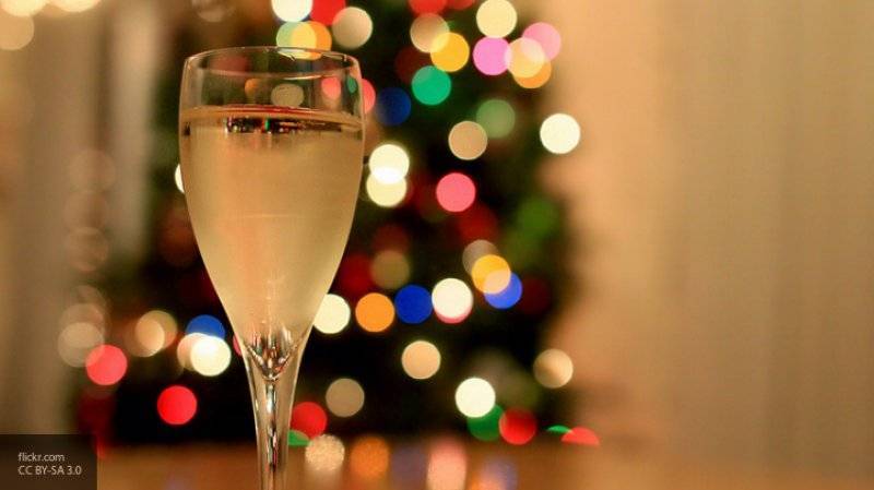 Врачи рассказали россиянам о допустимой дозе алкоголя в новогоднюю ночь