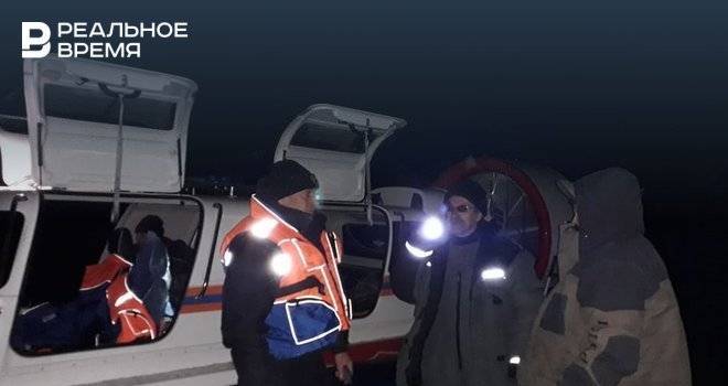 МЧС спасло четырех рыбаков из Ульяновска, терпящих бедствие на льду