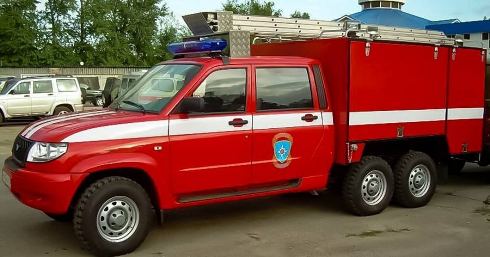 УАЗ вспомнил об&nbsp;уникальном шестиколесном пожарном пикапе