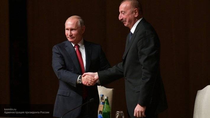 Путин поздравил главу Азербайджана с днем рождения