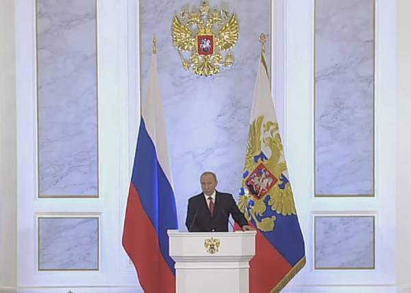 Путин обратится с посланием к Федеральному собранию в январе
