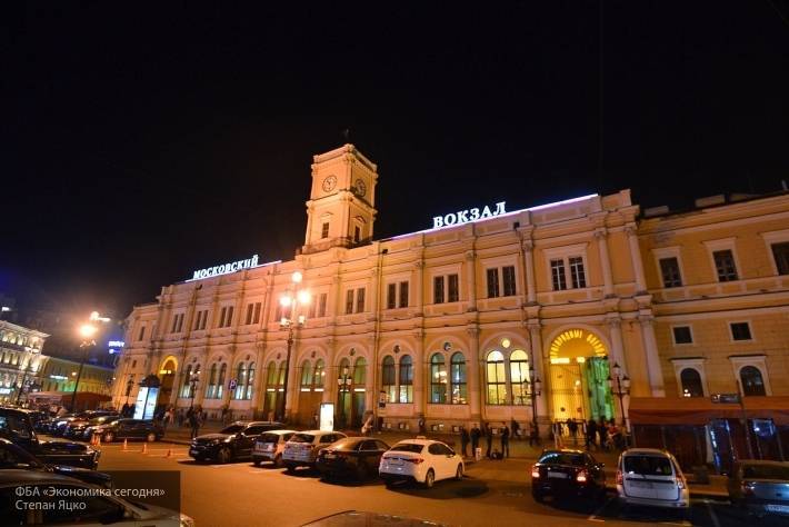 Из Санкт-Петербурга в Крым стартовал первый пассажирский поезд