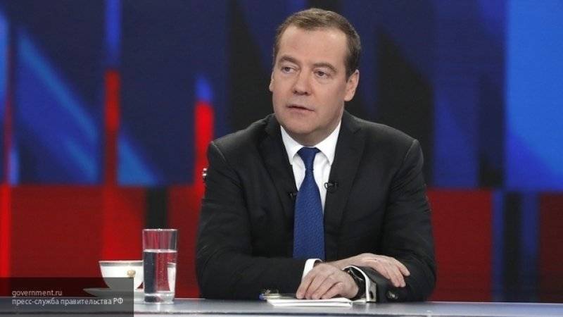 Медведев продлил&nbsp;Tax Free в некоторых регионах России