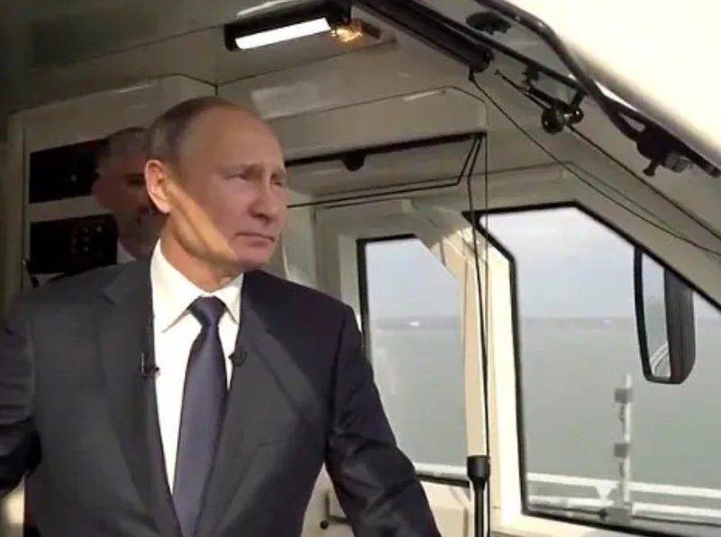 Путин открыл железнодорожное сообщение по Крымскому мосту