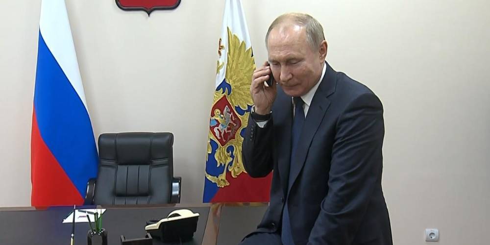 Путин поговорил по телефону с мальчиком, посетившим Красную Поляну благодаря проекту "Ёлка желаний"