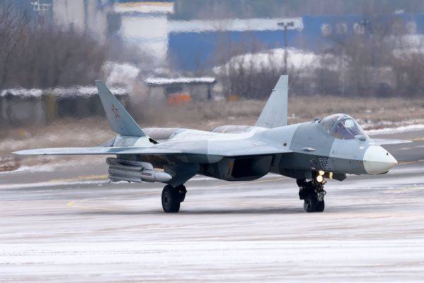 Азербайджан хочет получить истребители пятого поколения Су-57