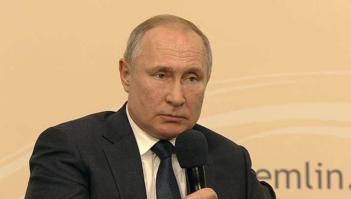 Путин: преодолеть административные барьеры поможет регуляторная гильотина