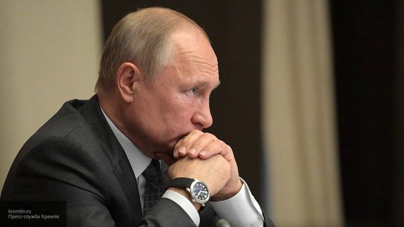 Путин считает стратегической задачей отодвинуть от побережья Сочи железную дорогу