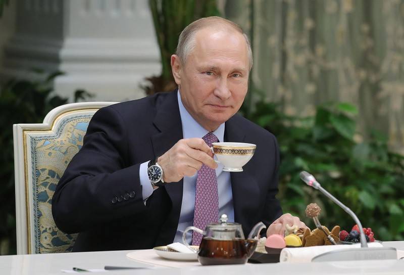 Путин признался, что не пьет чай