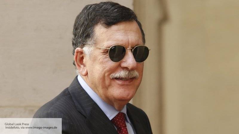 Главарь террористов ПНС Ливии Файез Саррадж сделал ставку на Турцию