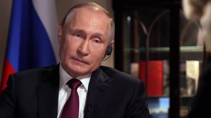 Путин назвал "виной России" ситуацию в Чечне в 90-е годы