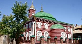 Силовики провели рейд рядом с мечетью в Астрахани