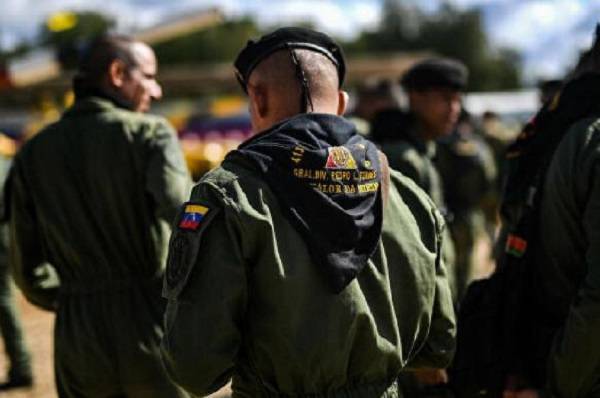 Колумбия отвергла обвинения в нападении на военных Венесуэлы