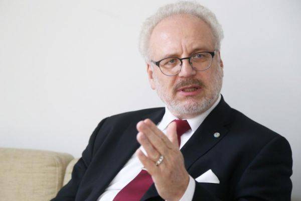 Глава Латвии блокировал поправки к законам о перевыборах самоуправлений