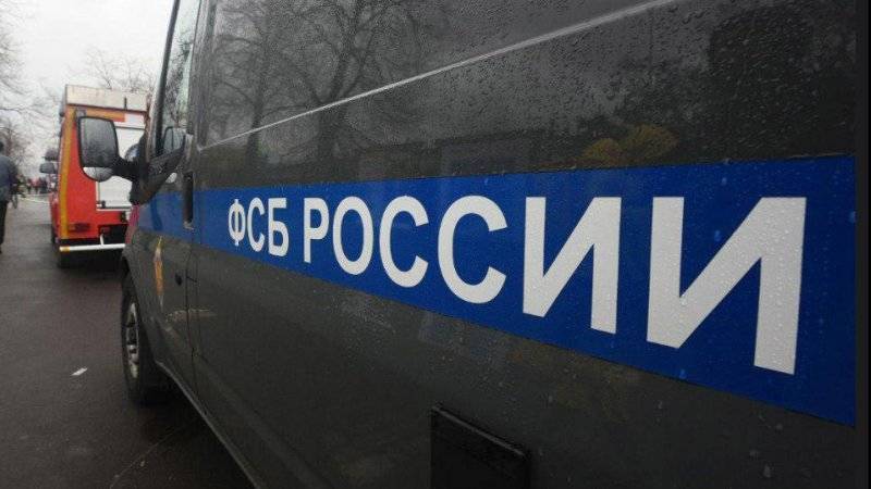 Сотрудники ФСБ задержали торговцев оружием в Свердловской области