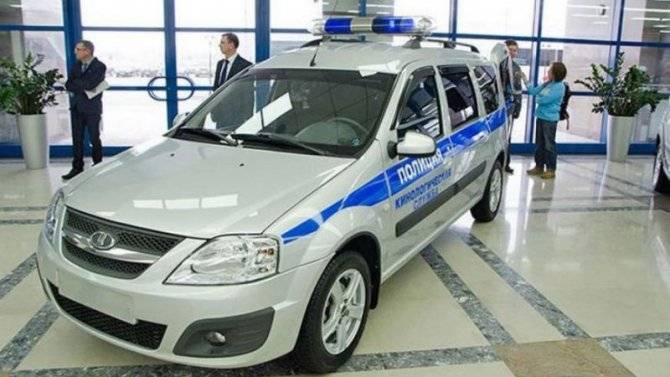 «АвтоВАЗ» представил универсал Lada Largus для полиции