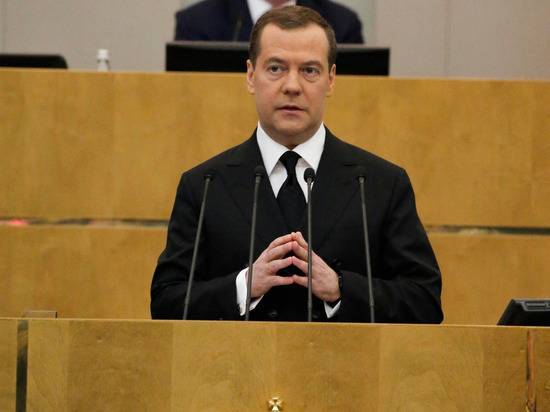 Медведев рассказал, насколько санкции задержат строительство «Северного потока — 2»