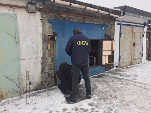 ФСБ задержала трех жителей Нижнего Тагила, торговавших оружием
