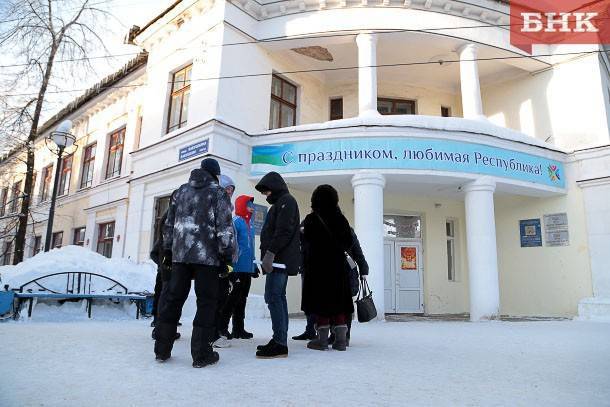 Учащиеся гимназии им. А.С.Пушкина останутся в СТЭКе до конца учебного года