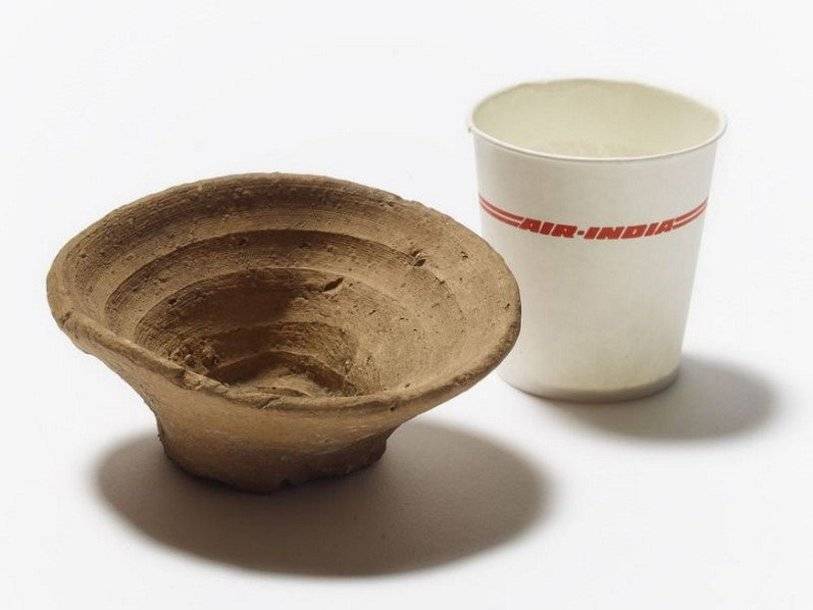 Одноразовую посуду изобрели на Крите более трех тысяч лет назад