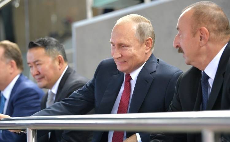 Путин поздравил по телефону президента Азербайджана с днем рождения