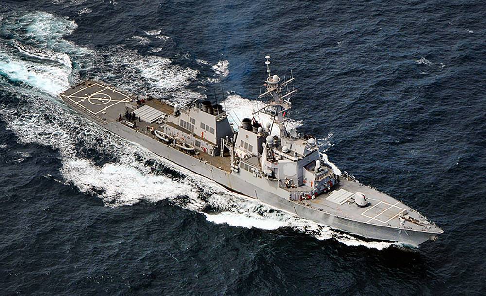 Ракетный эсминец ВМС США прибыл в порт Одессы