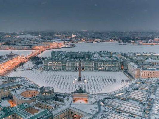 Петербург признали лучшим в России по госуправлению