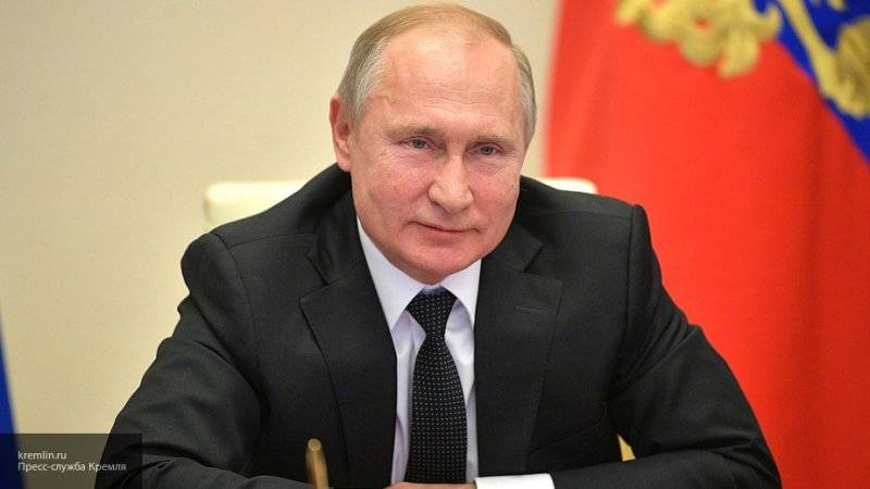 Путин считает "полным бредом" резолюцию Европарламента о начале Второй мировой&nbsp;войны