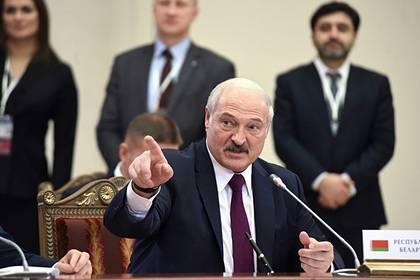 Лукашенко рассказал о страхе перед украинскими националистами