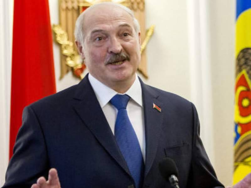 Лукашенко пригласил Россию войти в состав Белоруссии