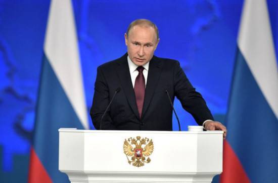 Путин поблагодарил парламент за твёрдую позицию по итогам ВОВ