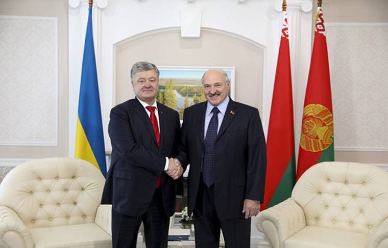 Лукашенко готов обеспечить проведение выборов в Донбассе