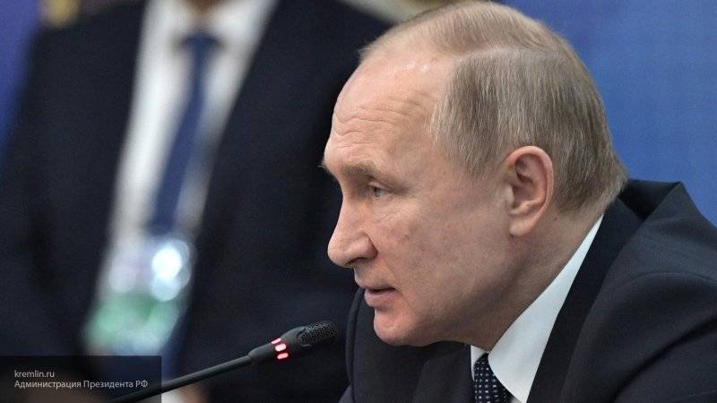 Президент ФЕОР поддержал слова Путина о поддержавшем Гитлера польском после