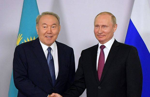Назарбаев сказал, что он на самом деле думает о Путине