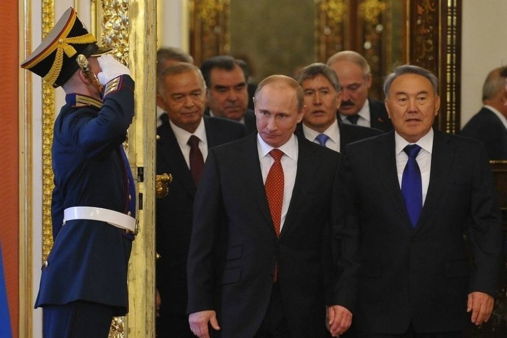 Назарбаев рассказал о спорах с Путиным