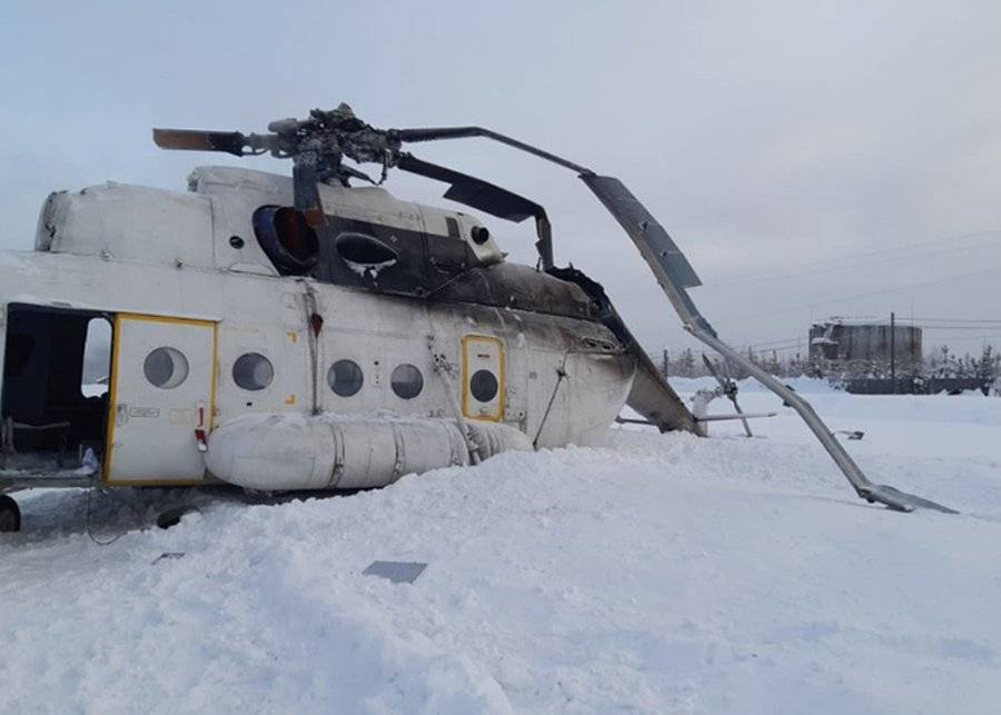 В результате жесткой посадки вертолета в Красноярском крае пострадали 15 человек