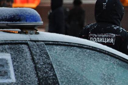 Бывший полицейский напал с ножом на здание администрации российского города