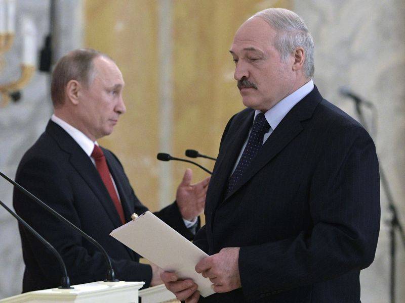 Песков поспорил с Лукашенко о раздорожье