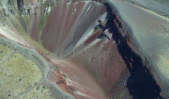 Геохимики обнаружили большой метеоритный кратер на северо-востоке Китая