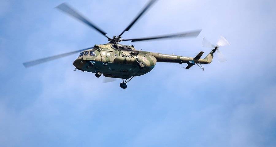 Вертолет Ми-8 совершил жесткую посадку в Ненецком АО
