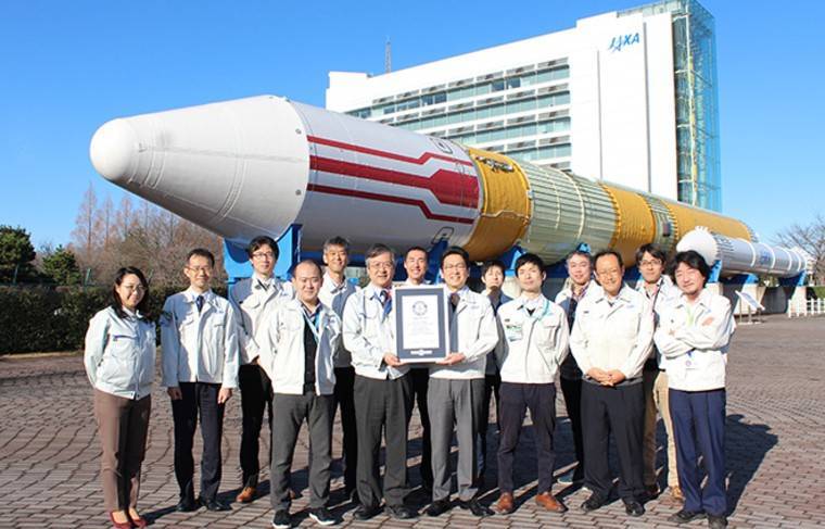 Сверхнизкий полёт японского спутника вошёл в Книгу рекордов Гиннеса