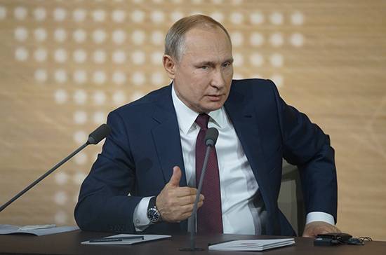 Путин потребовал нарастить усилия по поддержке экспорта